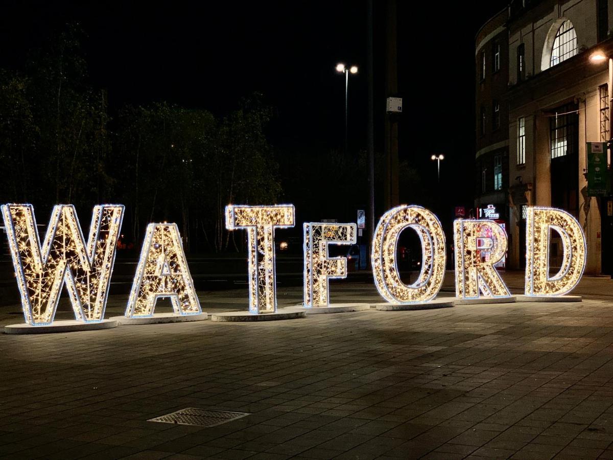 Watford & Bushey Stays 외부 사진